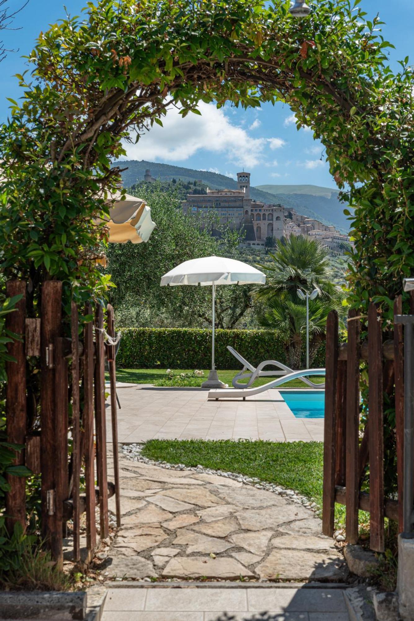 Agriturismo Il Girasole Assisi Exteriér fotografie