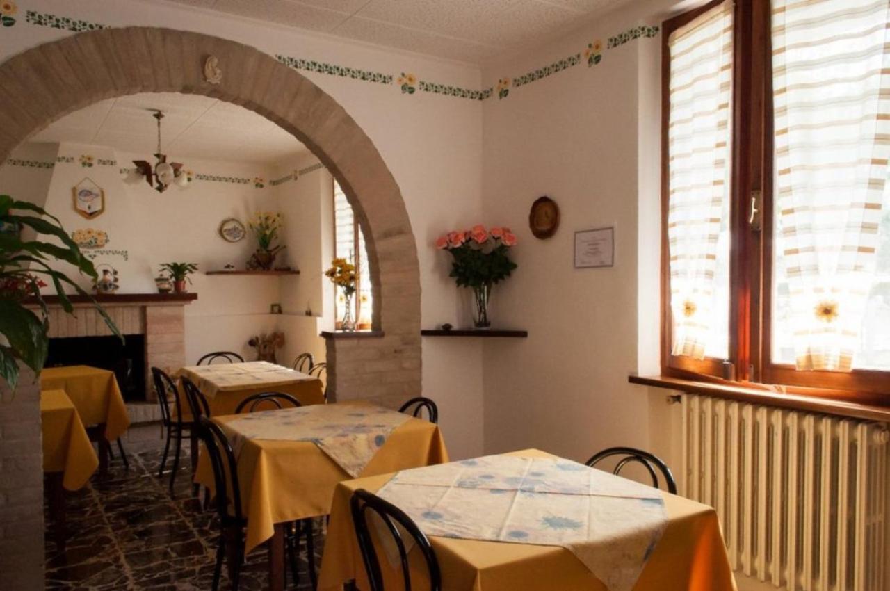 Agriturismo Il Girasole Assisi Exteriér fotografie